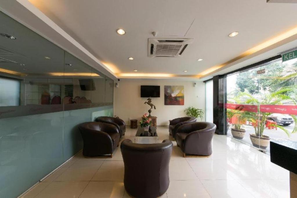 Capital O 90574 Hotel Glo กัวลาลัมเปอร์ ภายนอก รูปภาพ