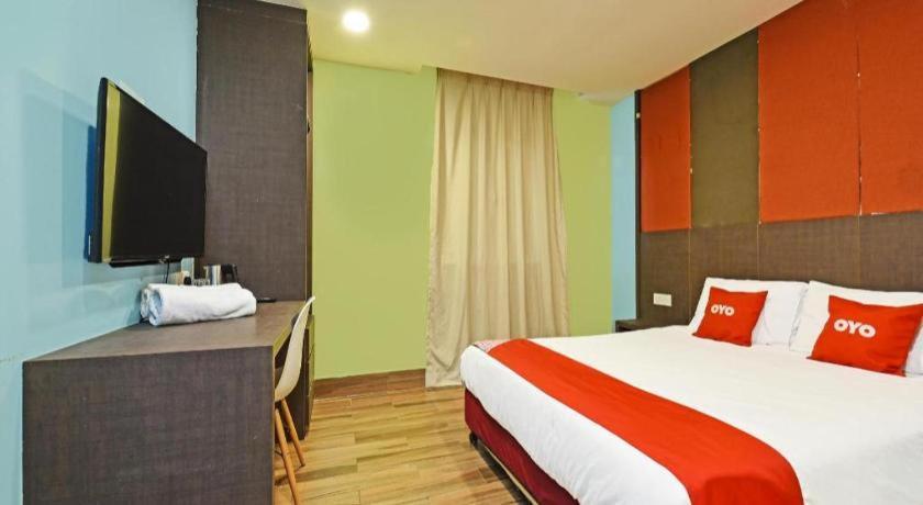 Capital O 90574 Hotel Glo กัวลาลัมเปอร์ ภายนอก รูปภาพ